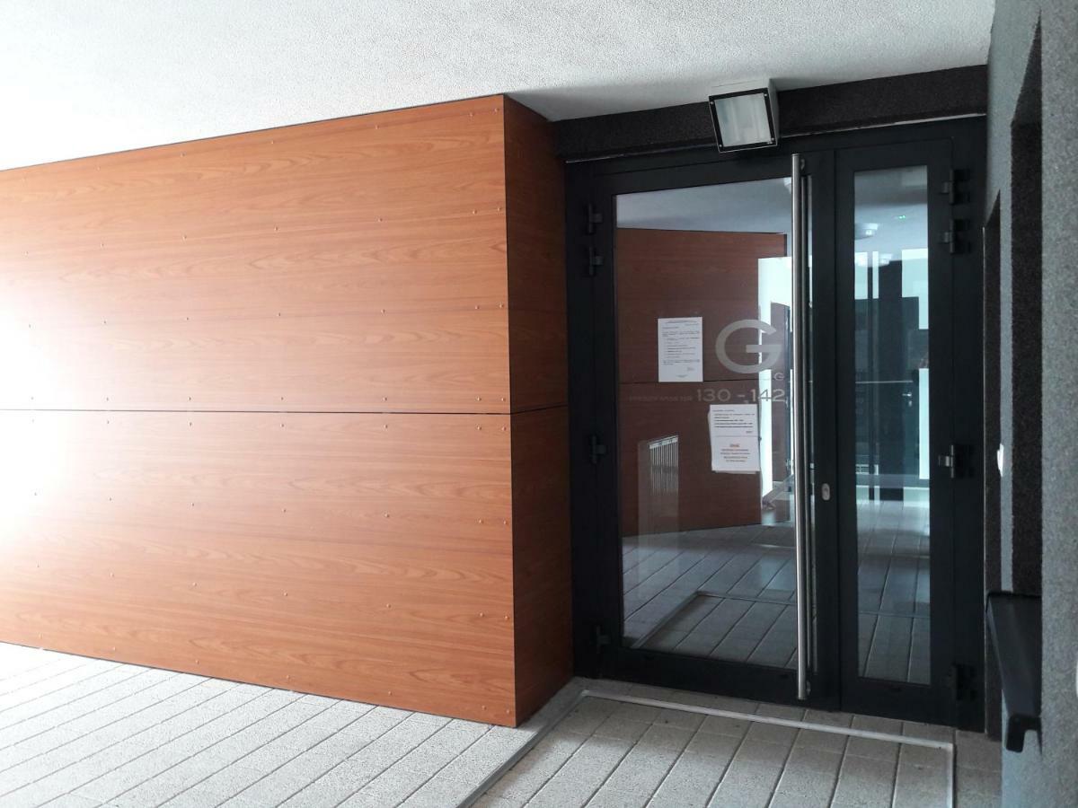 Ferienwohnung Modern & Quiet In Royal Wilanow With Netflix Warschau Exterior foto